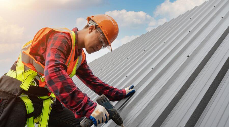 Professional Flat Roofing Installation in Fall River, KS